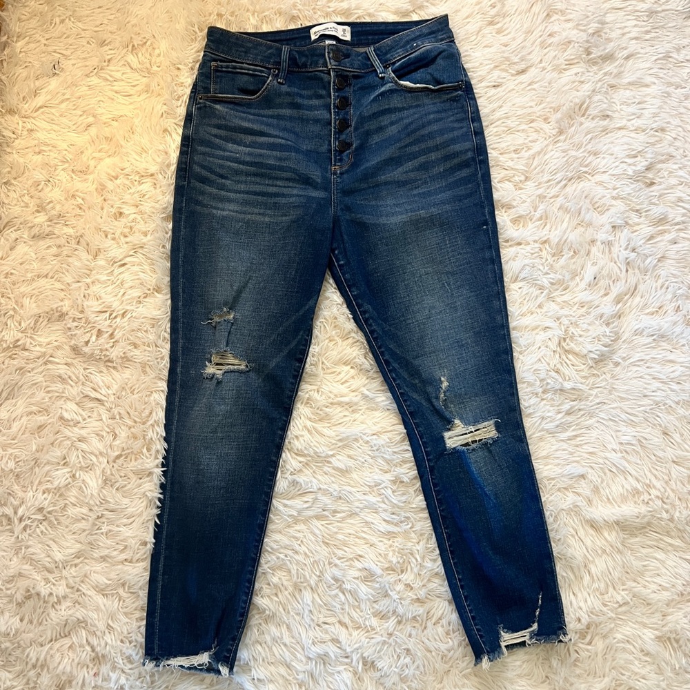 Abercrombie & Fitch High Rise Super Skinny Ankle Curve Love size 29/8 SHORT